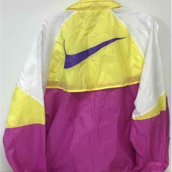 Nike Pink and White Mesh Jacket - Picture 3 of 9